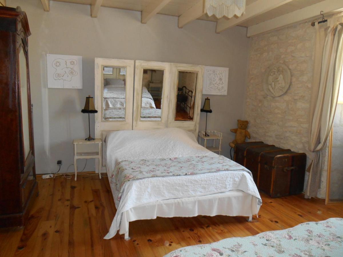 Bed and Breakfast Le vieux Prieuré Cressé Exterior foto